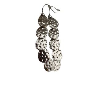 HAMMERED SILVER CRYSTAL WATERFALL DANGLE CURTAIN EARRINGS POST 2" DROP‎